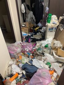 作業前　ゴミ屋敷